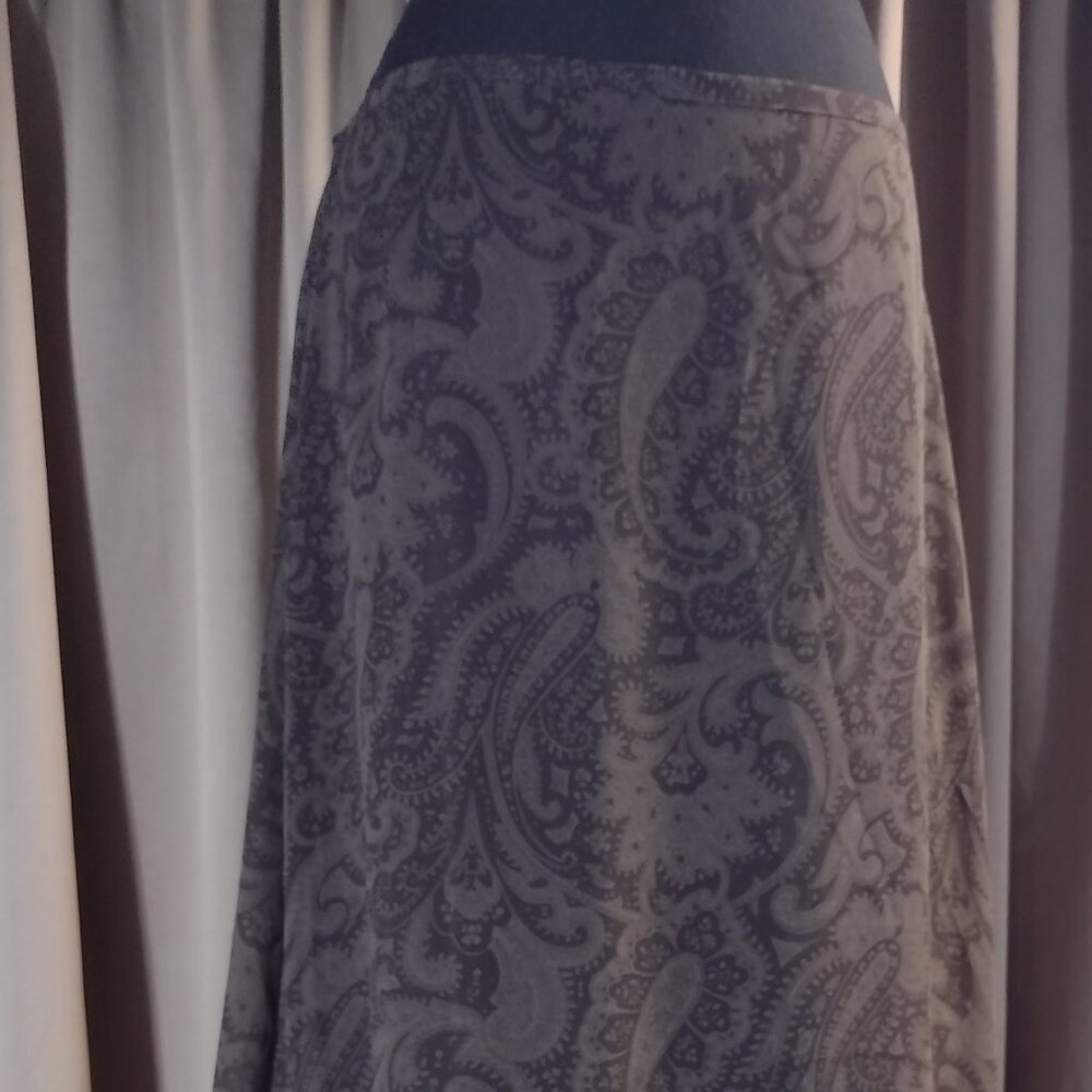 Chocolate Brown Paisley Pattern Maxi Skirt – Size 13/14